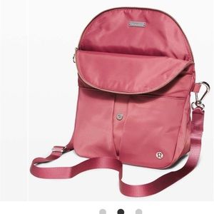 All night festival bag excellent condition! No signs of wear 5L cherry tint